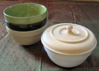Ceramic Bowl with Cover