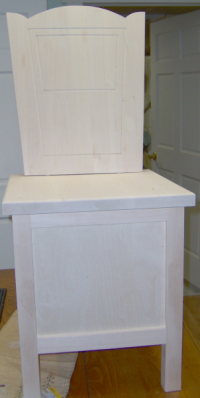 Craft_and_Storage_Chair